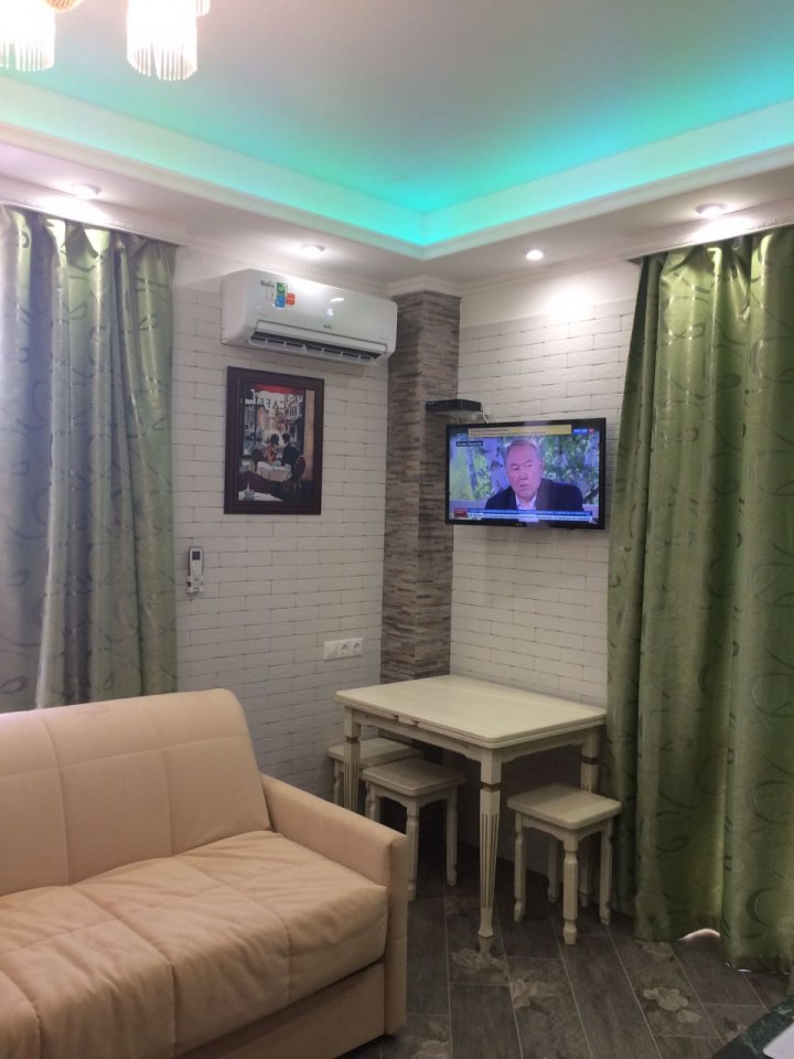 Посуточно семейная квартира-студия ROMANTIK Олимпийский парк