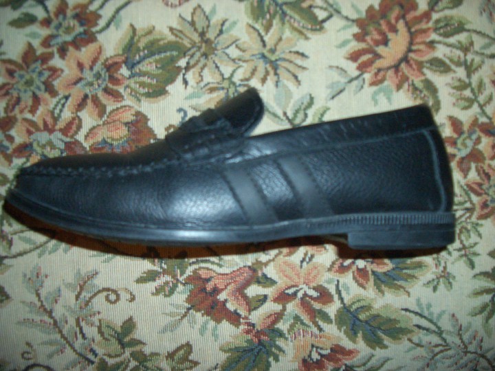 Школьные туфли