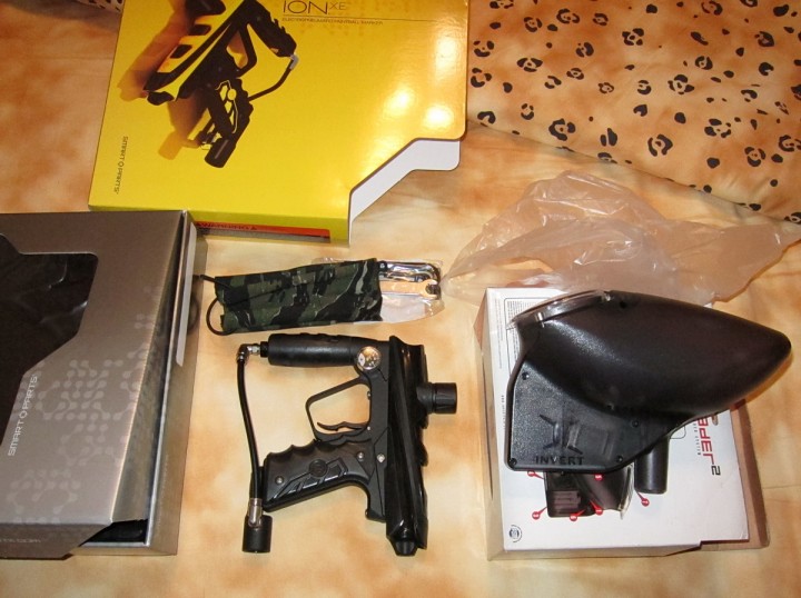 Пейнтбол. Маркер Smart Parts Ion XE + Фидер Invert Reload II (Но