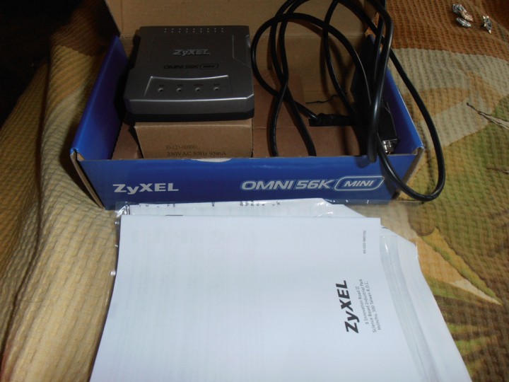 Модем Zyxel Omni 56k (mini)