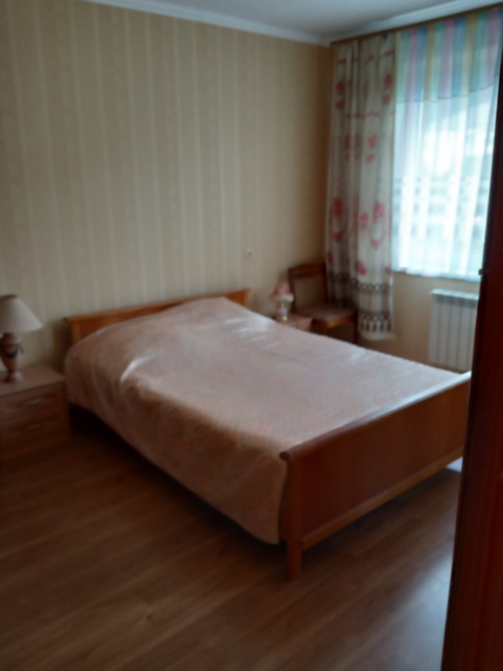 Сдам квартиру на длительный срок