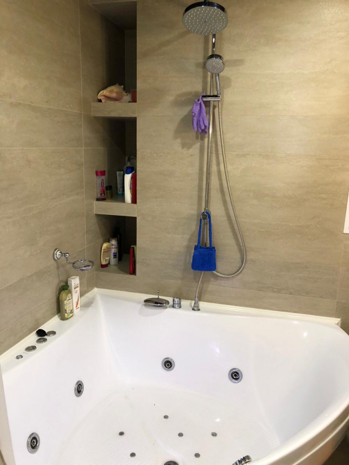 Продам 3 км.кв. 78 кв.м