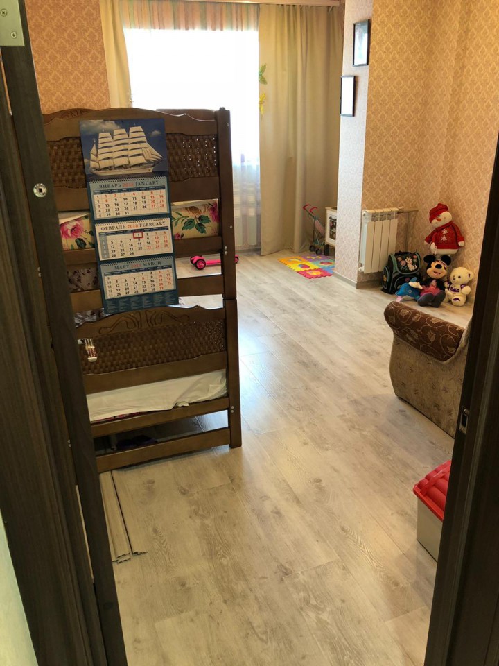 Продам 3 км.кв. 78 кв.м