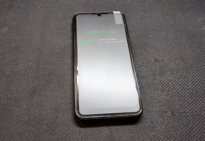 Leagoo M13 4 / 32 gb новый