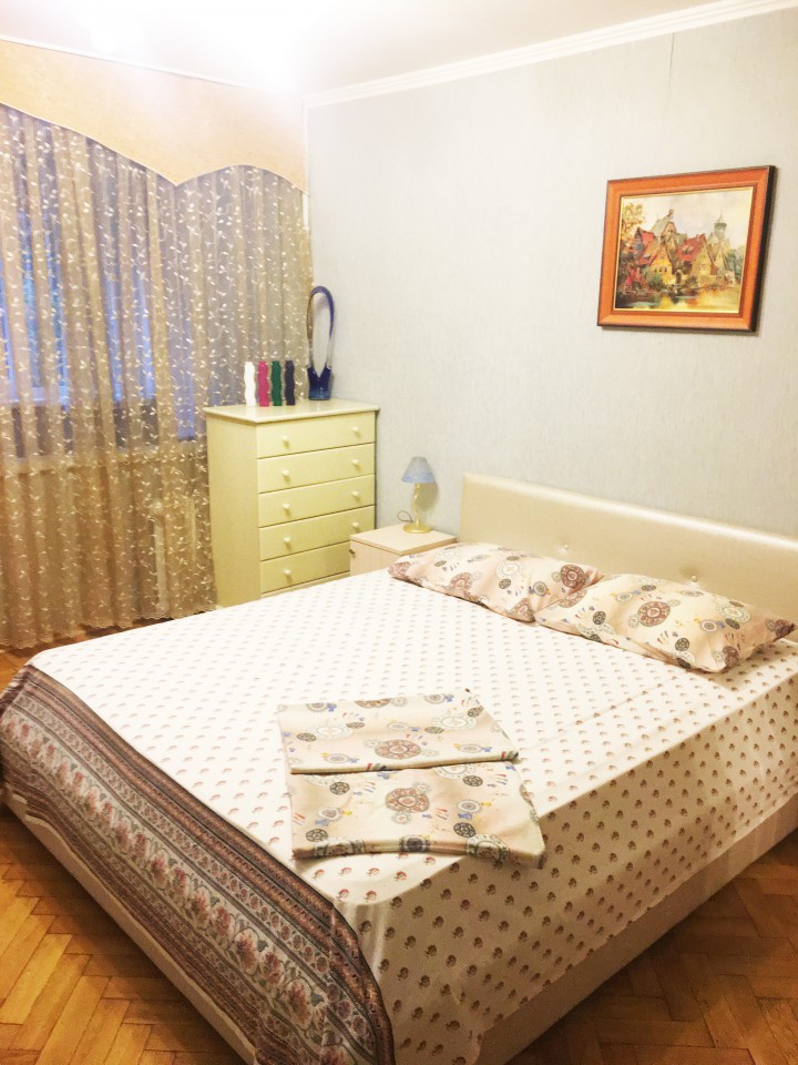 2-ком. квартира посуточно в ценре Сочи, собственник, предлагаю с