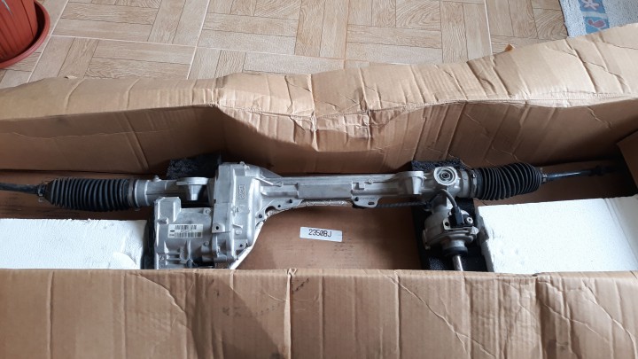 Продам рулевую рейку Ford Explorer sport 2015г