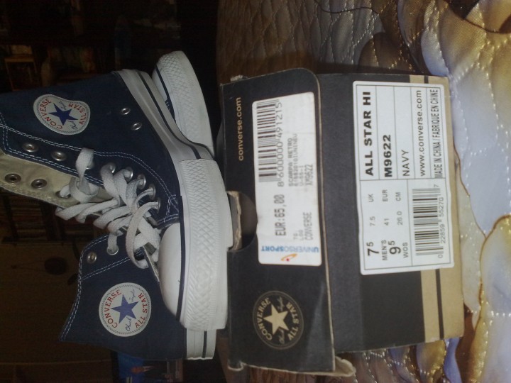 Кеды CONVERSE ALL STAR высокие.