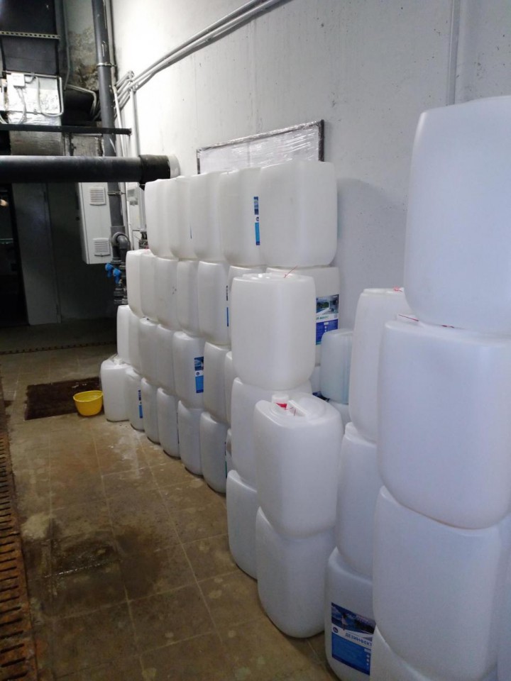 Канистры пластиковые 30л.