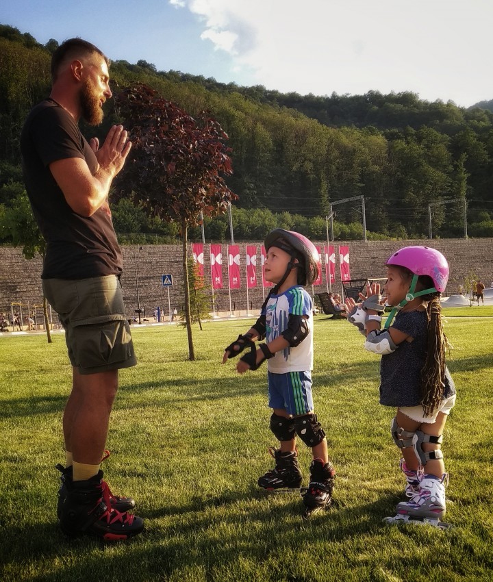 Инструкторы по роликам, скейту и лонгборду