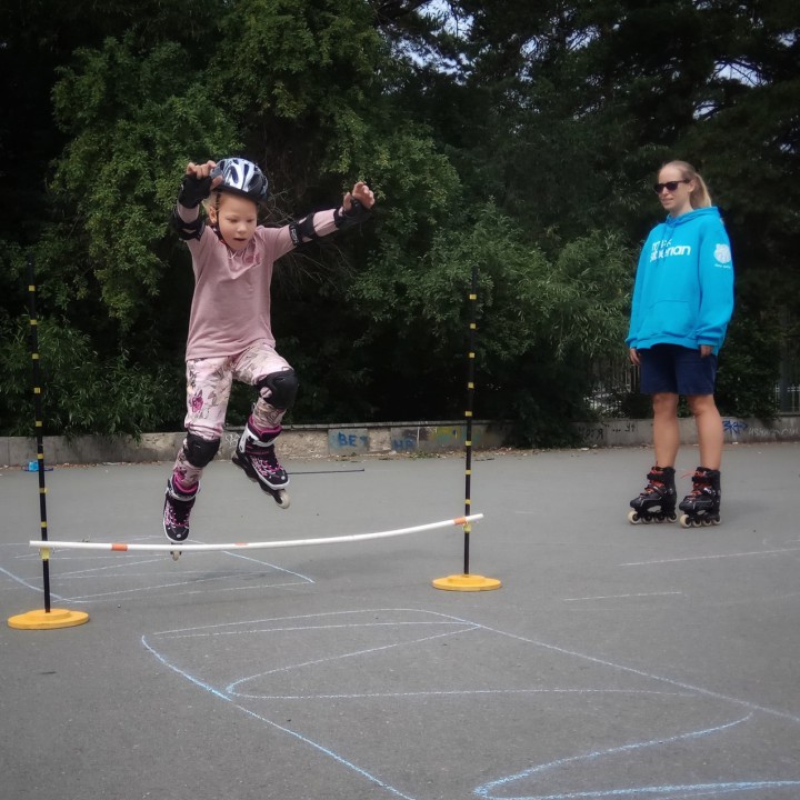 Инструкторы по роликам, скейту и лонгборду