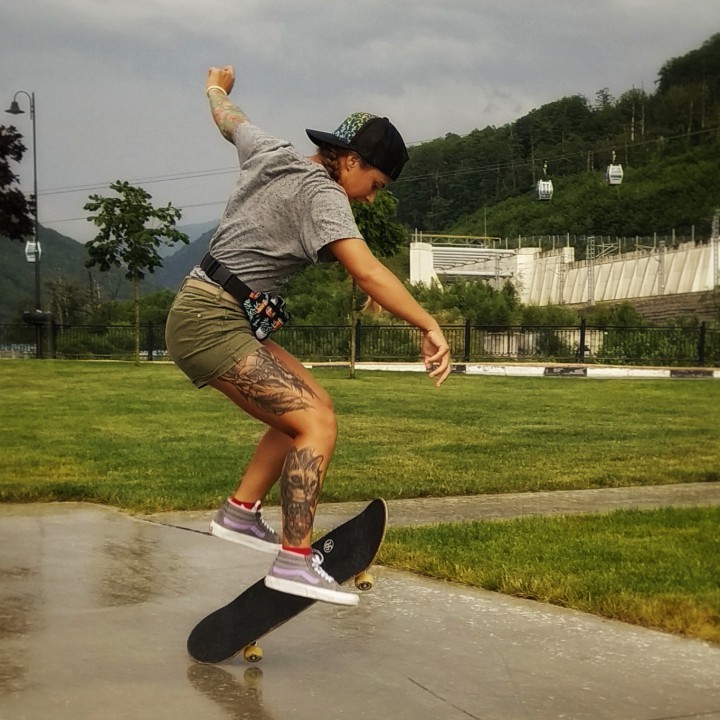 Инструкторы по роликам, скейту и лонгборду