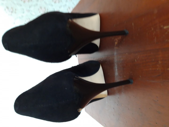 Продаю туфли Маскотте