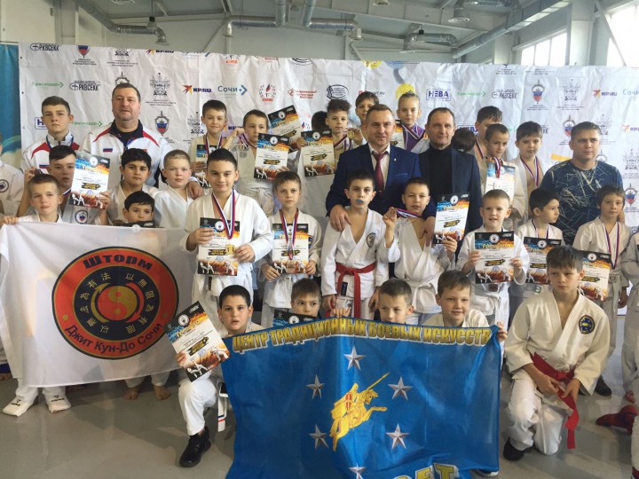 Рукопашный бой , карате для детей и взрослых