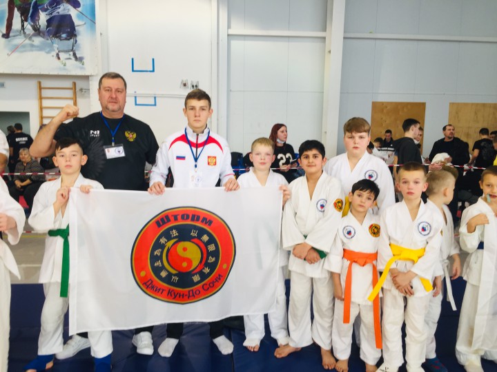 Рукопашный бой , карате для детей и взрослых