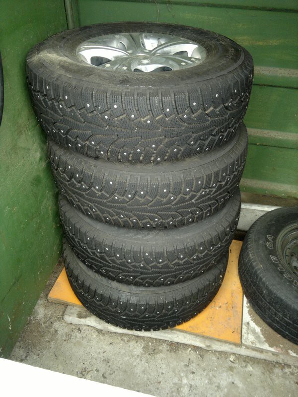 Продам Nokian Hakkapeliitta 5 suv на дисках