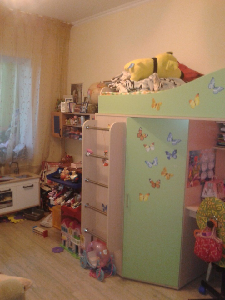 Продается 2-х комнатная квартира в центре Юбилейной собственик