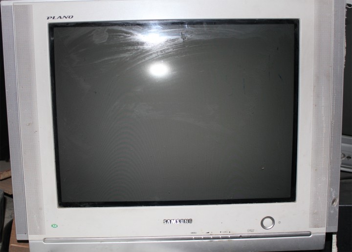 Продам телевизор Samsung