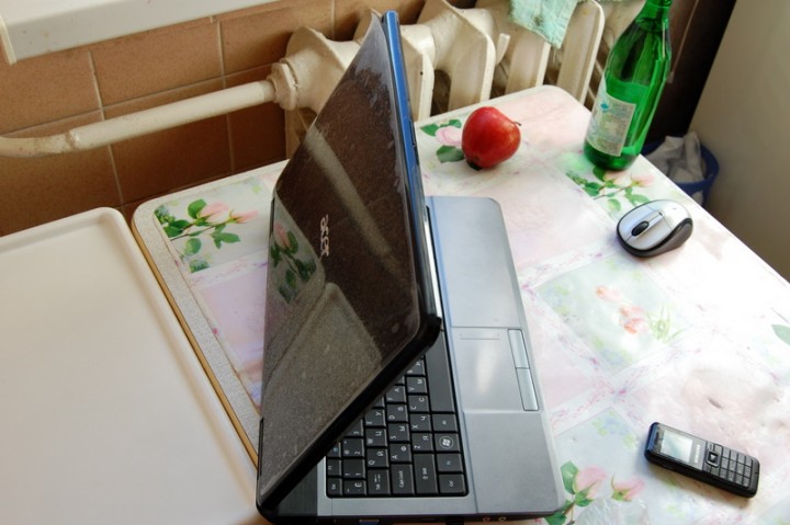 Продам ноутбук Acer Aspire 5732z-433G25Mi