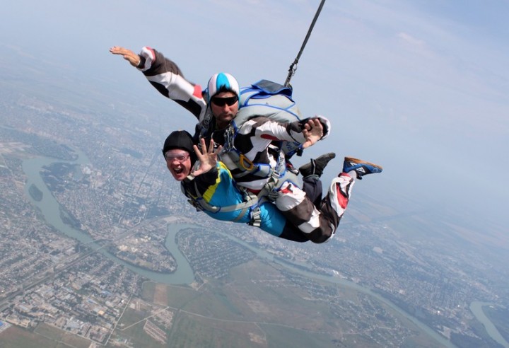 Прыжки с парашютом с 4000 метров