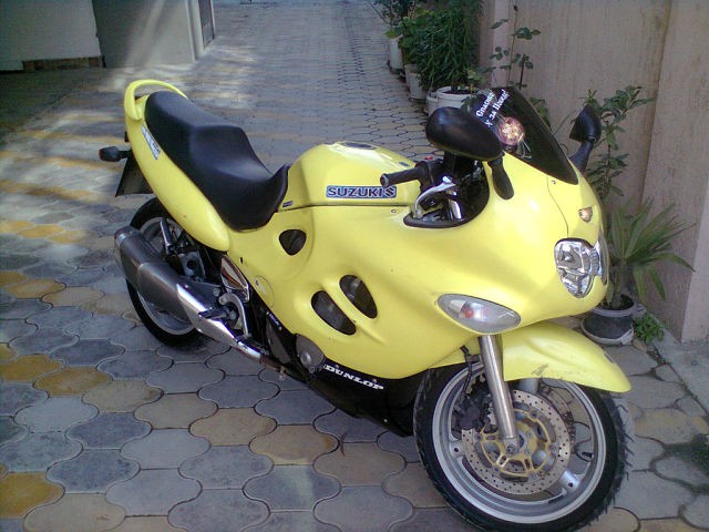 Продам Suzuki gsx600f