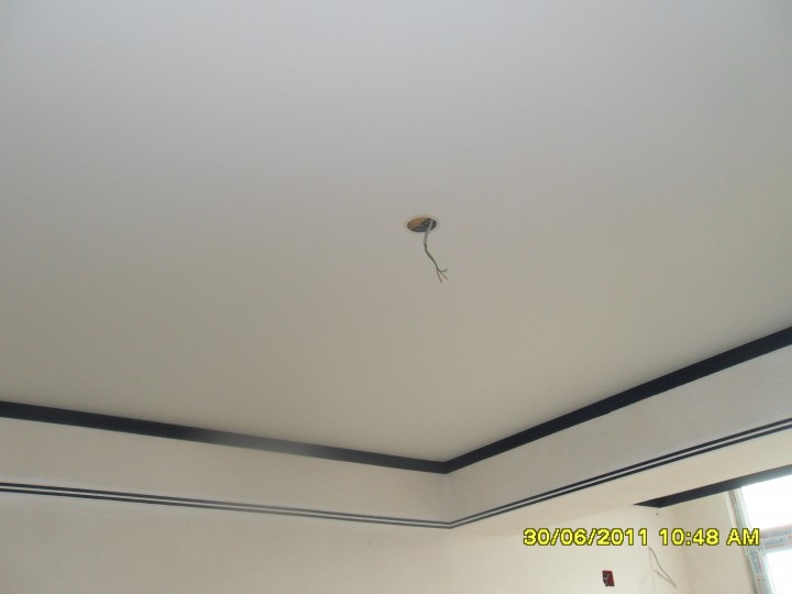 Натяжные потолки ! Практично и на долго.