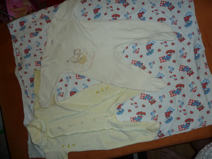 Пакет вещей на девочку 3-9 мес. 