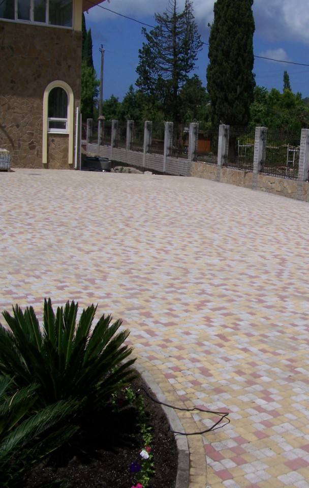 БЛАГОУСТРОЙСТВО И ОЗЕЛЕНЕНИЕ ТЕРРИТОРИИ