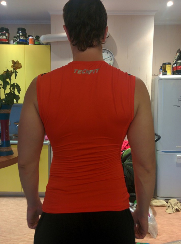 Продам футболку Adidas Techfit