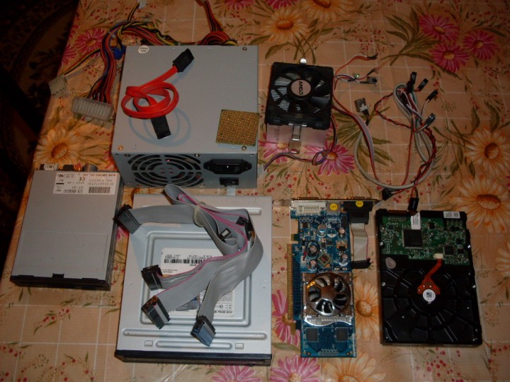 продам комплектующие на комп 2005 года
