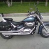 Продам мотоцикл Suzuki Intruder 2000 г.в