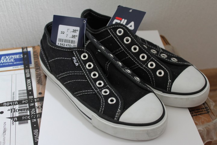 Кеды FILA р-р 32 новые 800 руб.