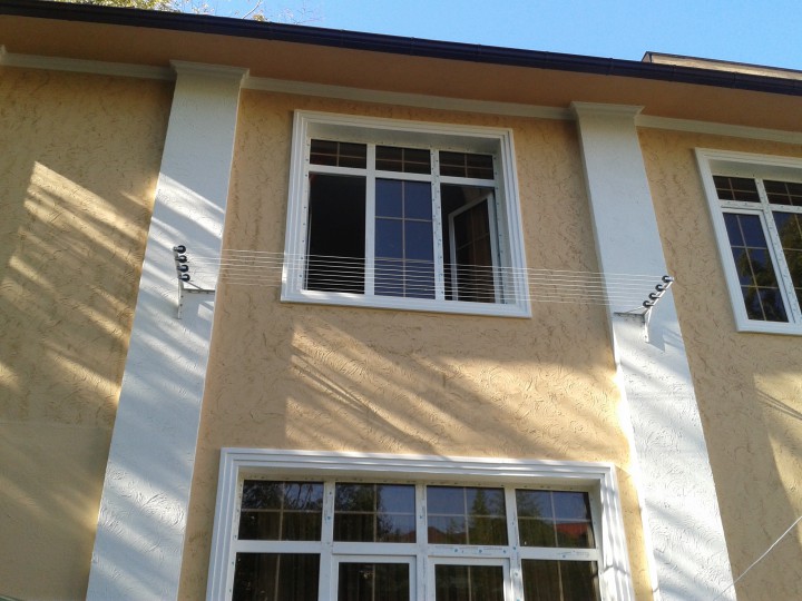 Установка кронштейнов для сушки белья!