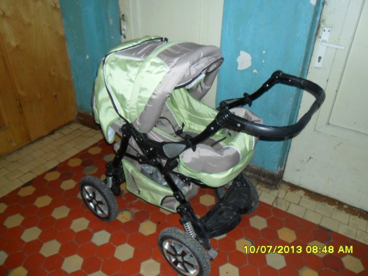Срочно продается коляска 