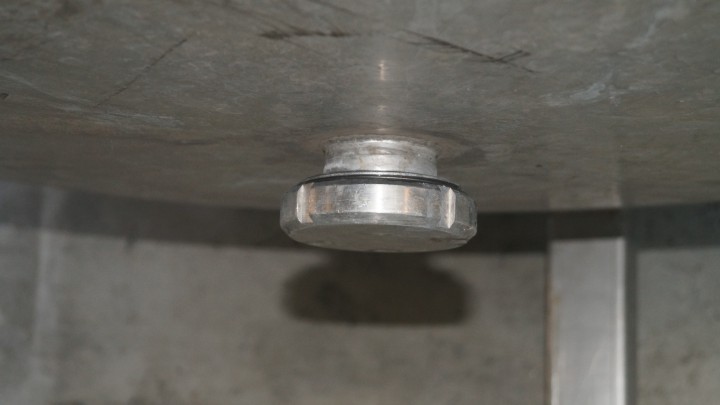 нержавеющая емкость