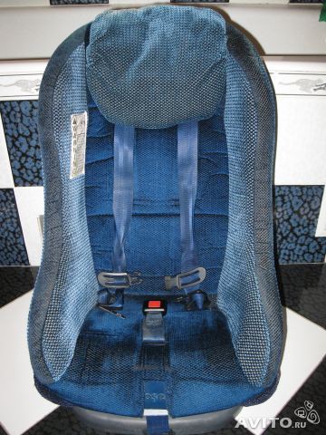 приму в дар детское автокресло